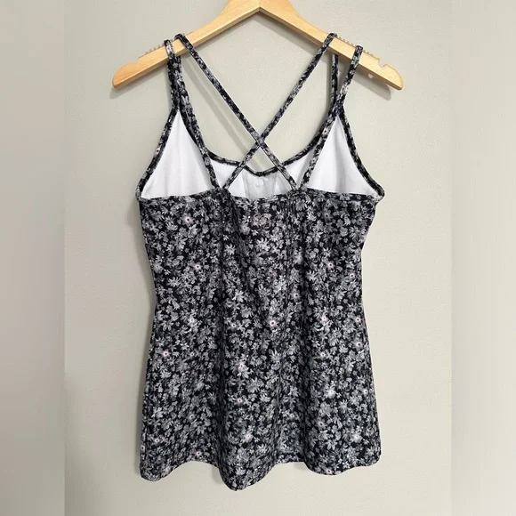 Calia floral workout tank with built in bra size large - Picture 2 of 5